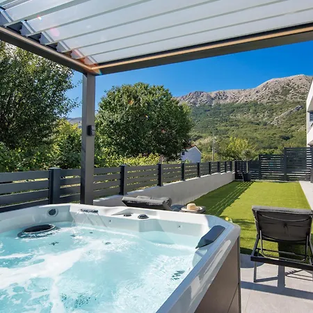 Luxury Ani & Ema With Jacuzzi * Draga Bašćanska