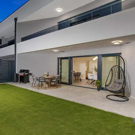 Luxury Ani & Ema With Jacuzzi Draga Bašćanska